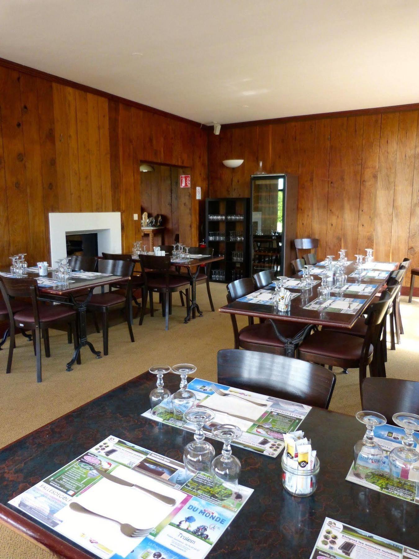 Anjou Golf And Country Club Champigné Exterior foto