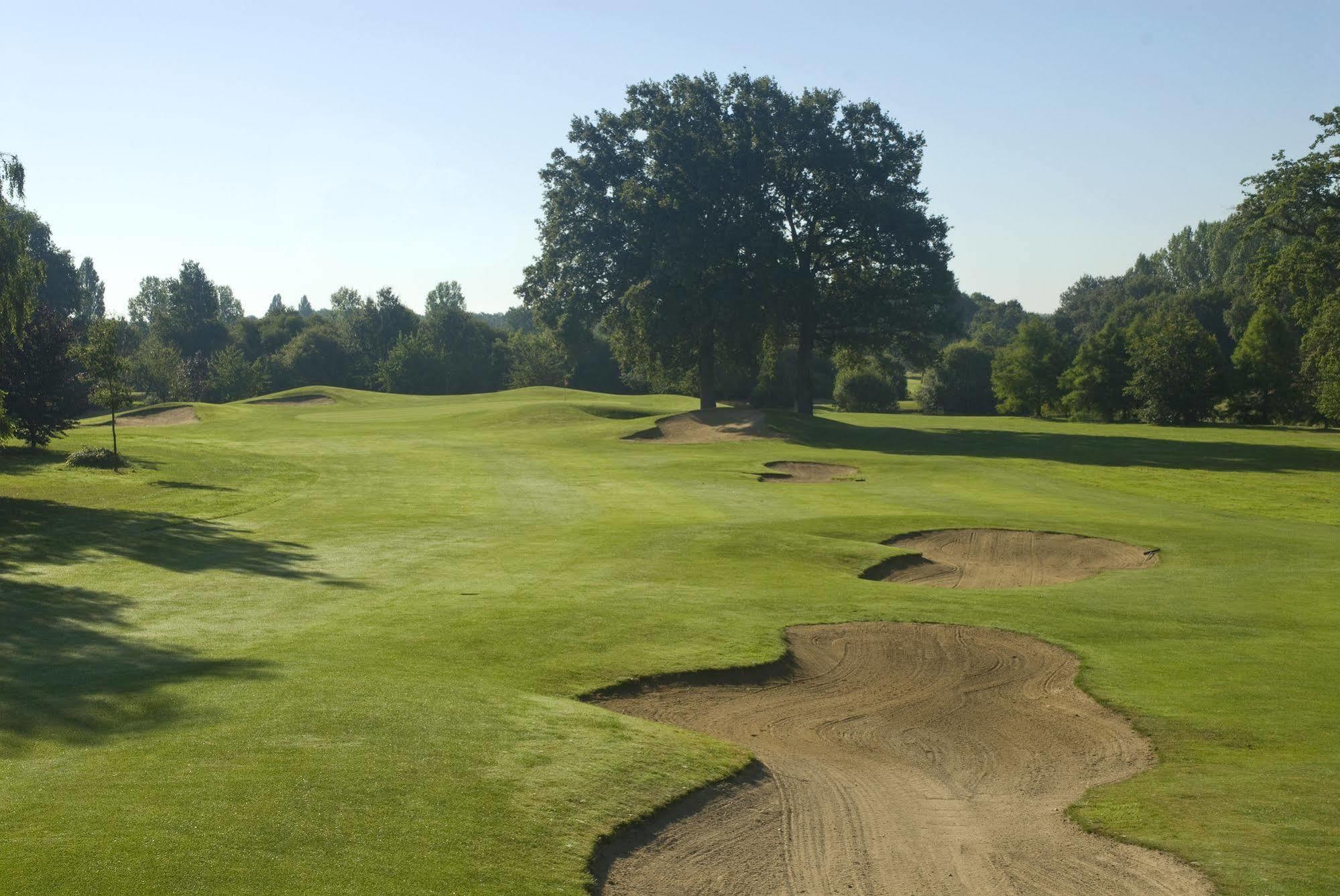 Anjou Golf And Country Club Champigné Exterior foto